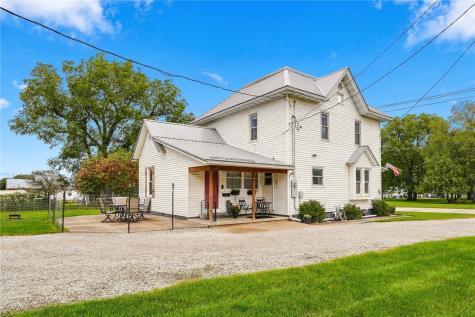 225 N Cass IA 50681