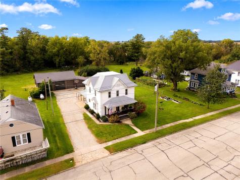 225 N Cass IA 50681