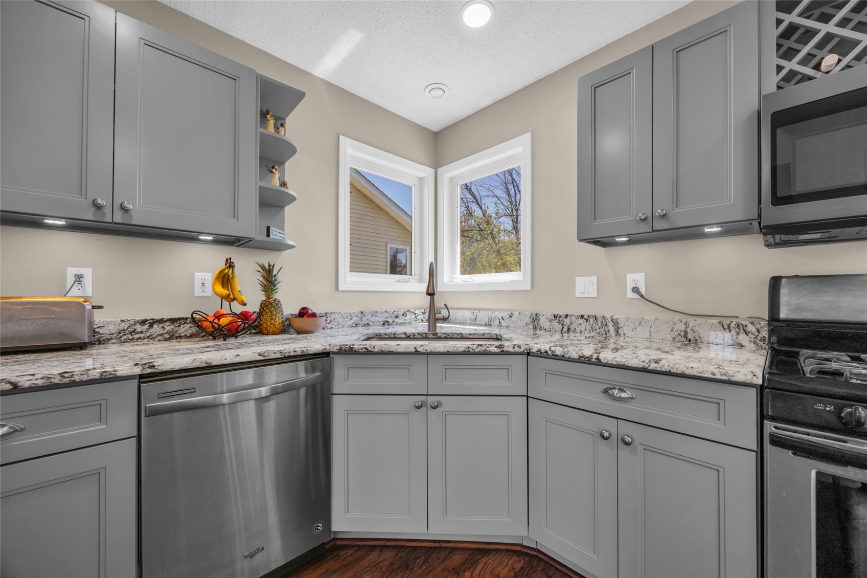 805 71st Street NE Cedar Rapids IA 52402