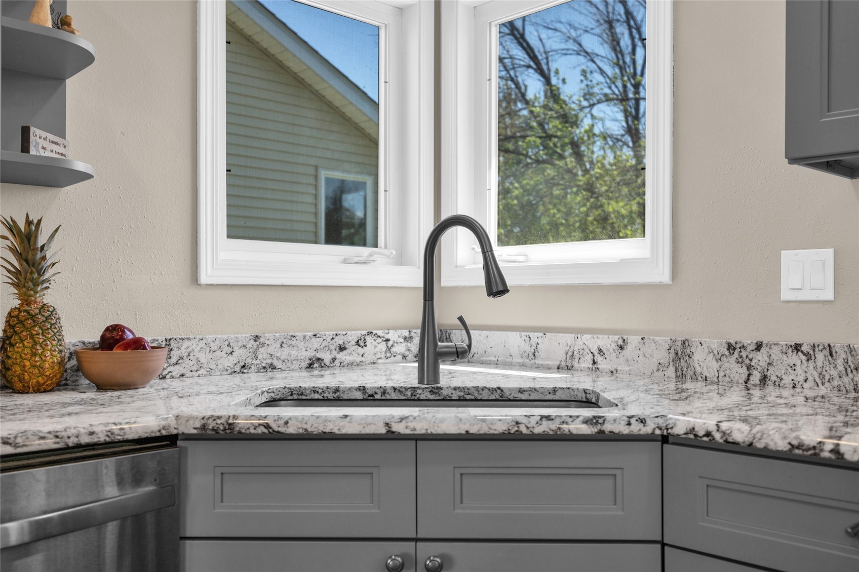 805 71st Street NE Cedar Rapids IA 52402