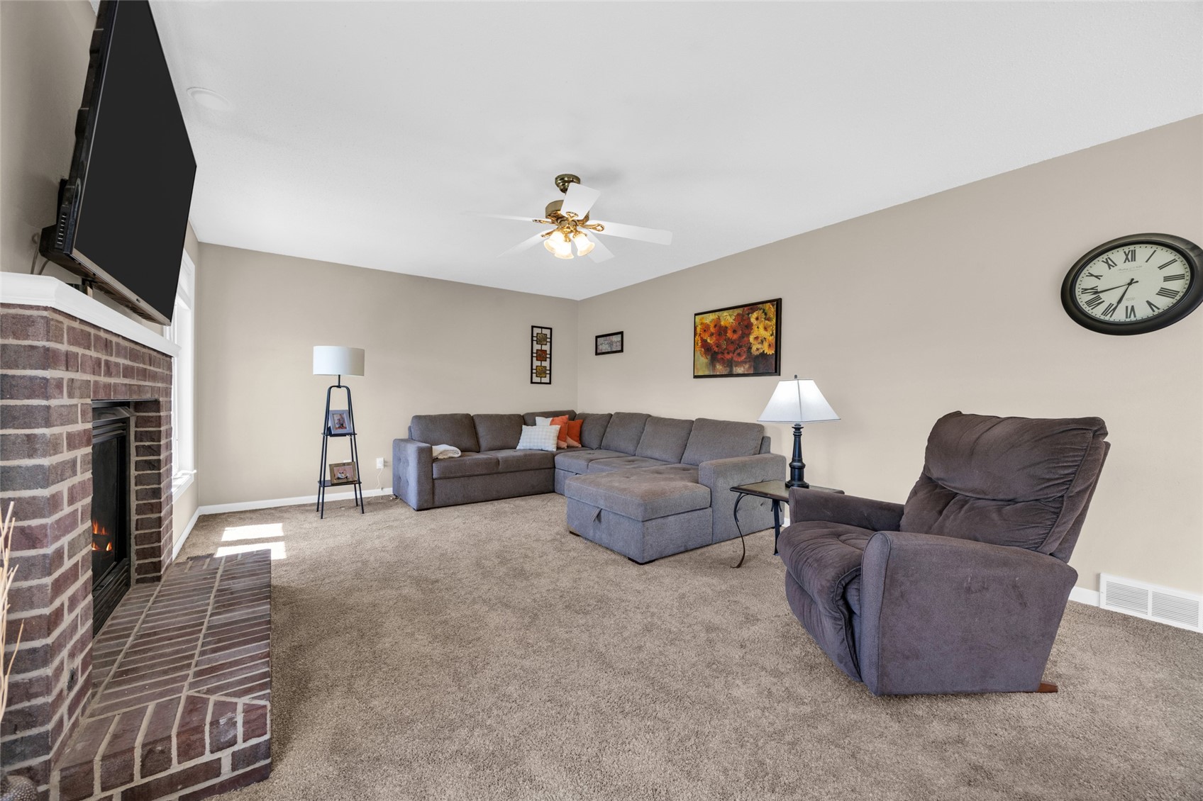 805 71st Street NE Cedar Rapids IA 52402