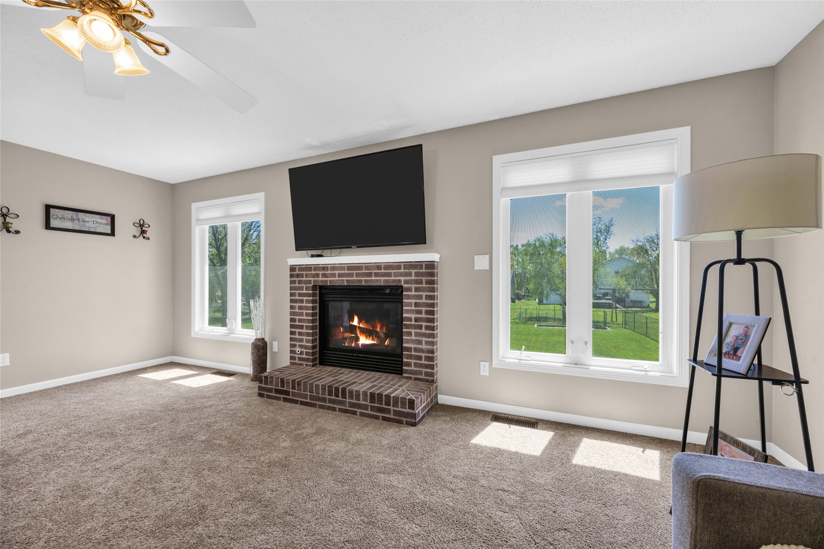 805 71st Street NE Cedar Rapids IA 52402