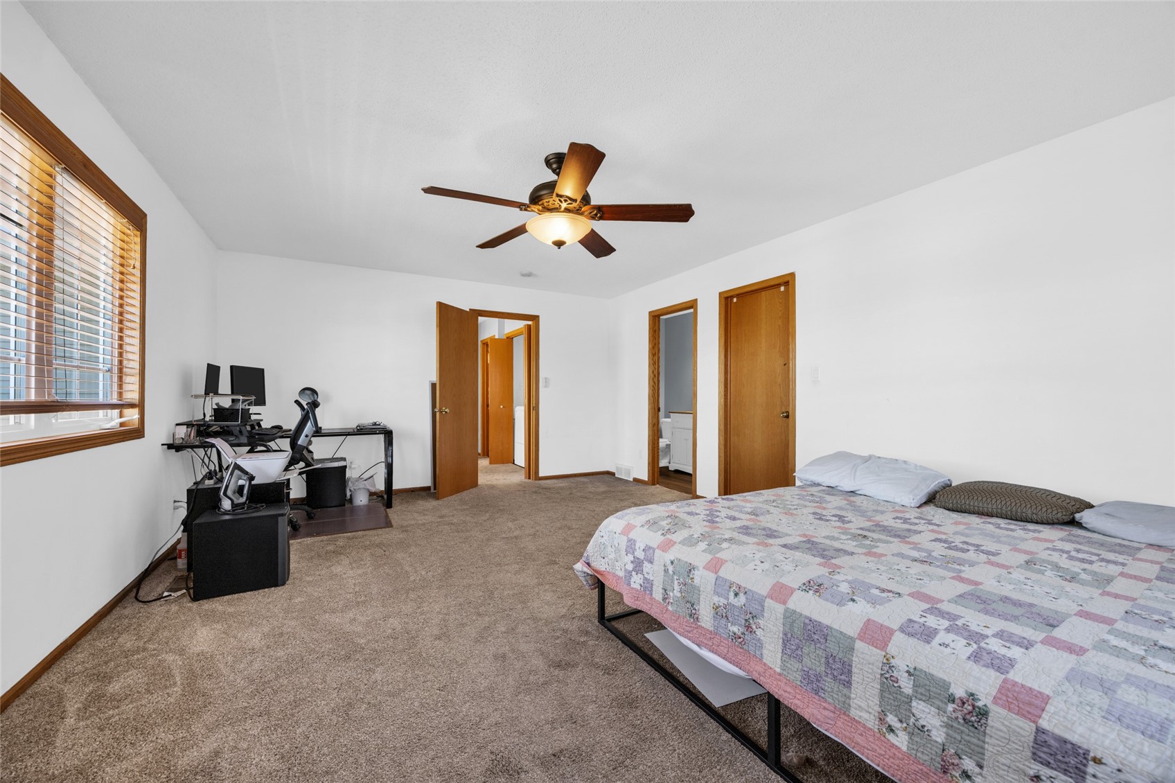 805 71st Street NE Cedar Rapids IA 52402