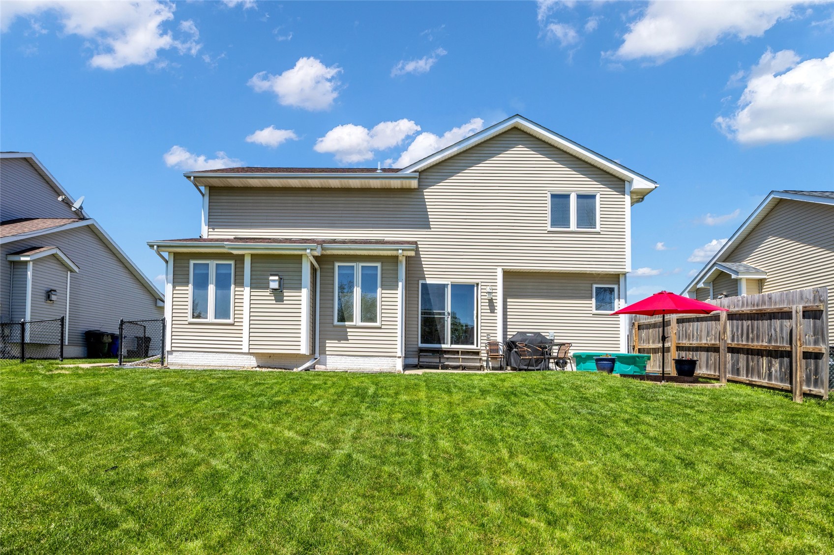 805 71st Street NE Cedar Rapids IA 52402