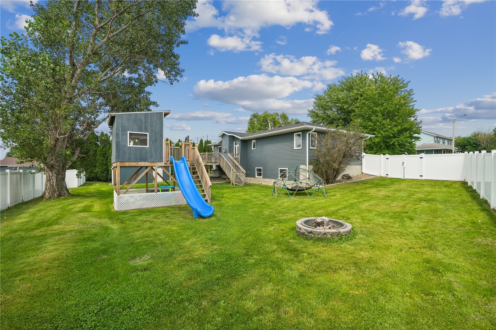 507 C Avenue Atkins IA 52206