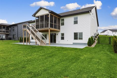 306 Dogwood Lane Tiffin IA 52340
