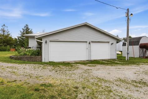 3174 63rd Street Drive Shellsburg IA 52332