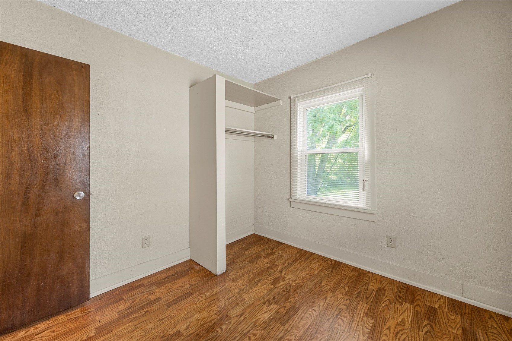 1215 19th Avenue SW Cedar Rapids IA 52404