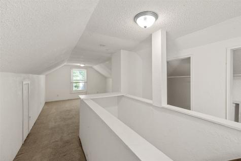 1215 19th Avenue SW Cedar Rapids IA 52404
