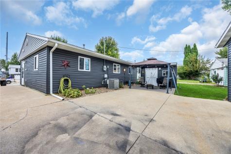 1307 18th SW Cedar Rapids IA 52404