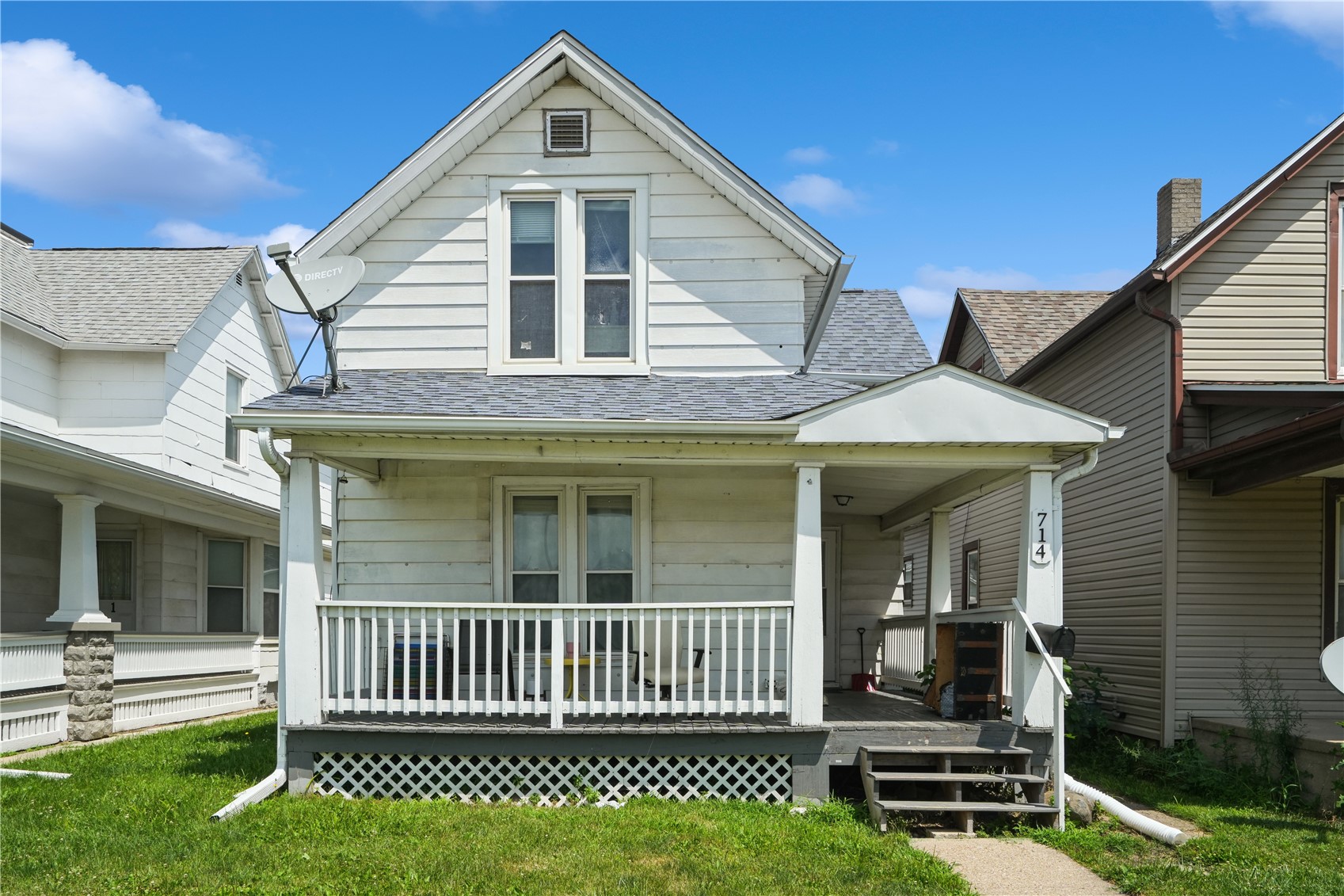 Cedar Rapids IA, 714 E Avenue NW