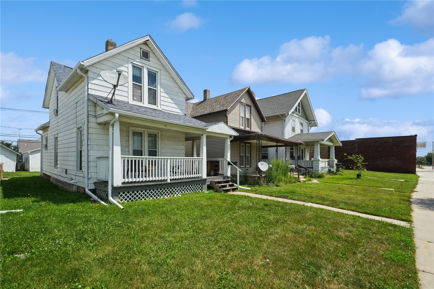 714 E Avenue NW Cedar Rapids IA 52405