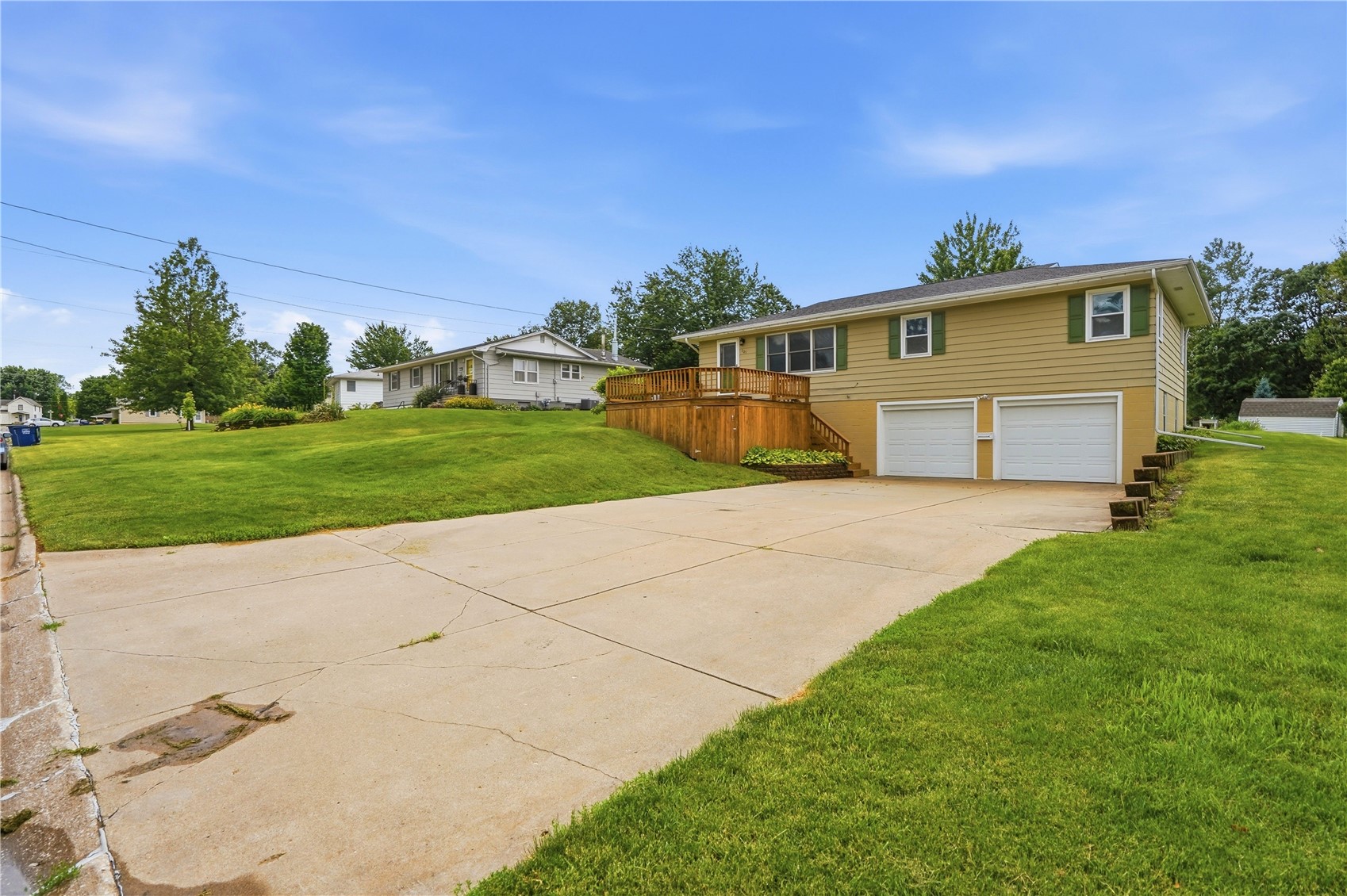 101 Country Club Drive Vinton IA 52349