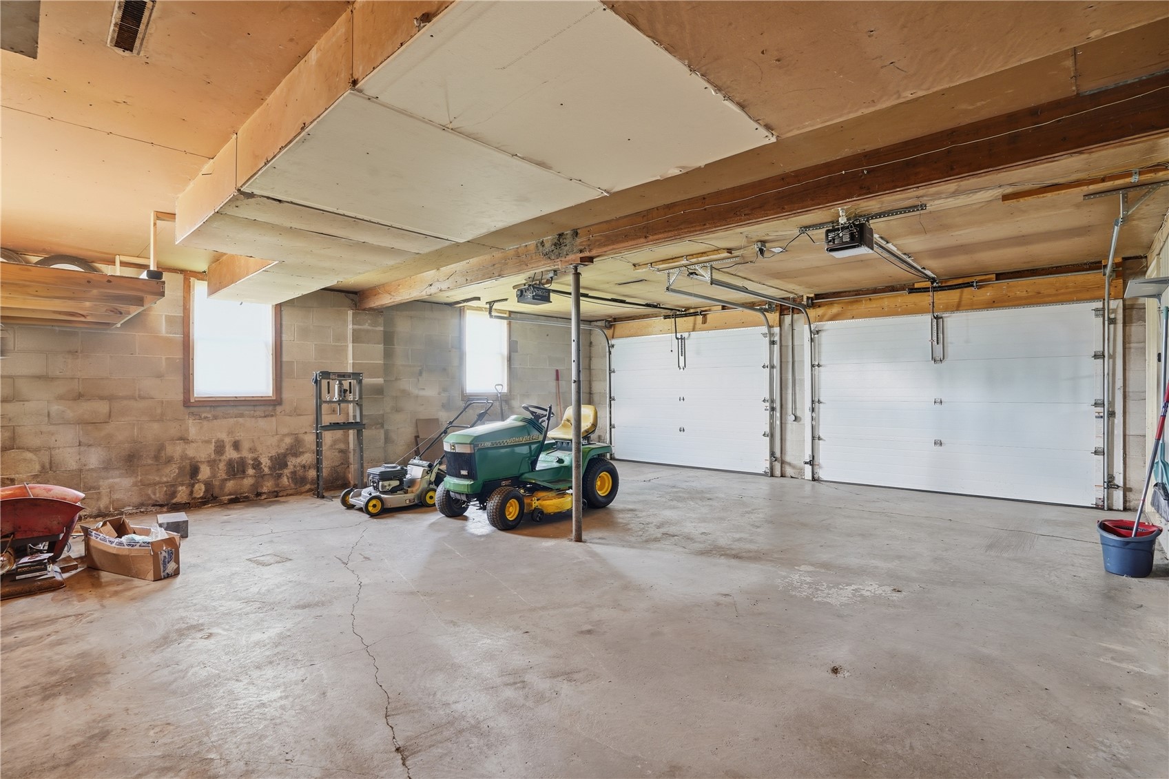 101 Country Club Drive Vinton IA 52349