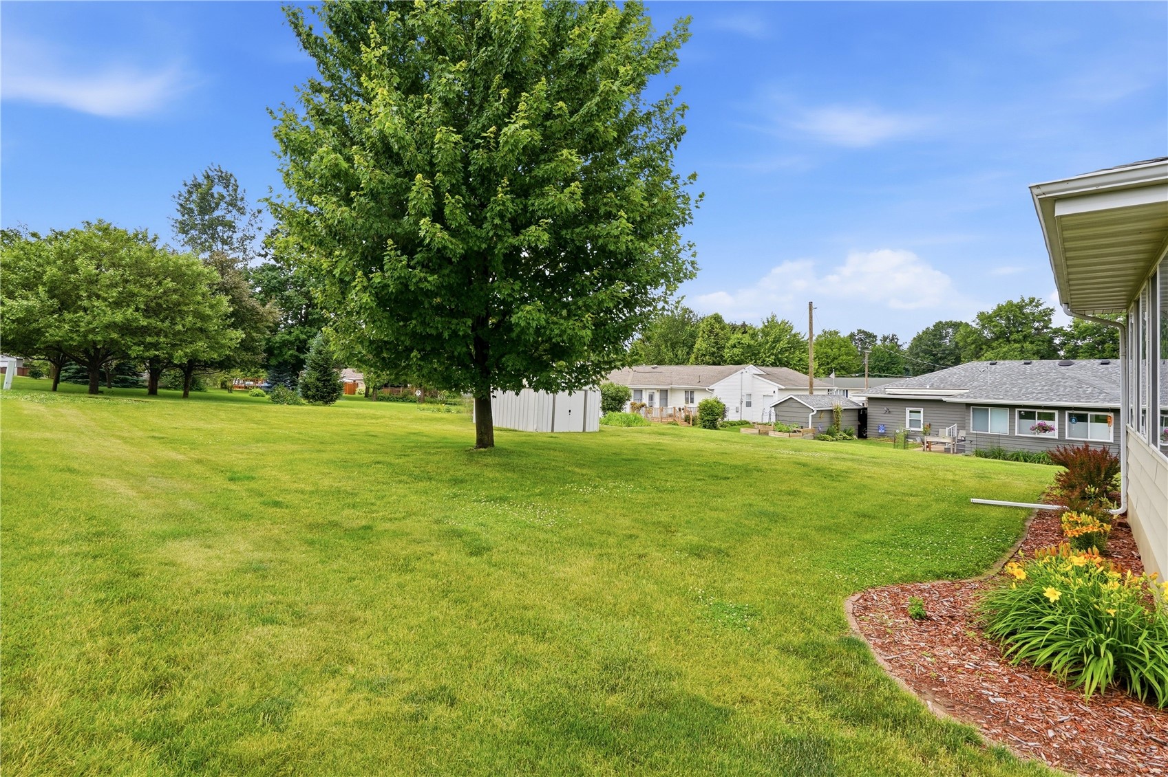 101 Country Club Drive Vinton IA 52349