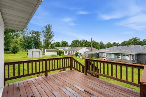 101 Country Club Drive Vinton IA 52349