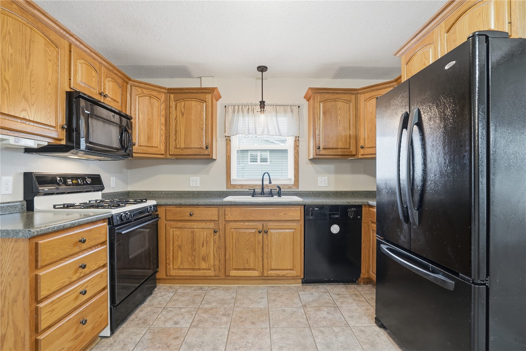 101 Country Club Drive Vinton IA 52349