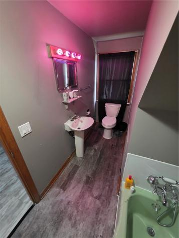 3849 Vine Avenue SE Cedar Rapids IA 52403