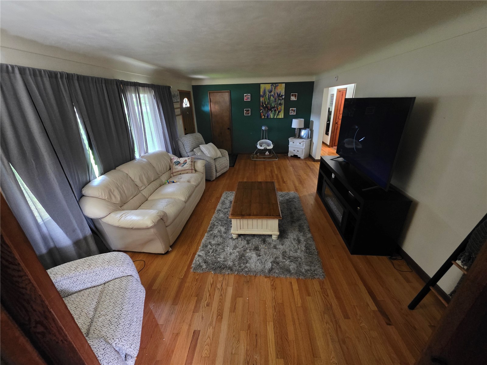 3849 Vine Avenue SE Cedar Rapids IA 52403