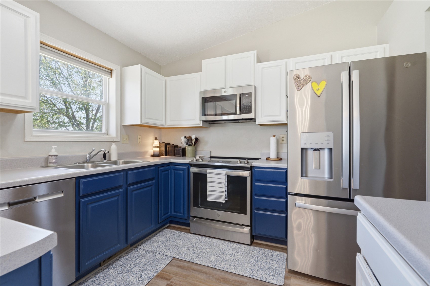 711 Grant Street Walker IA 52352