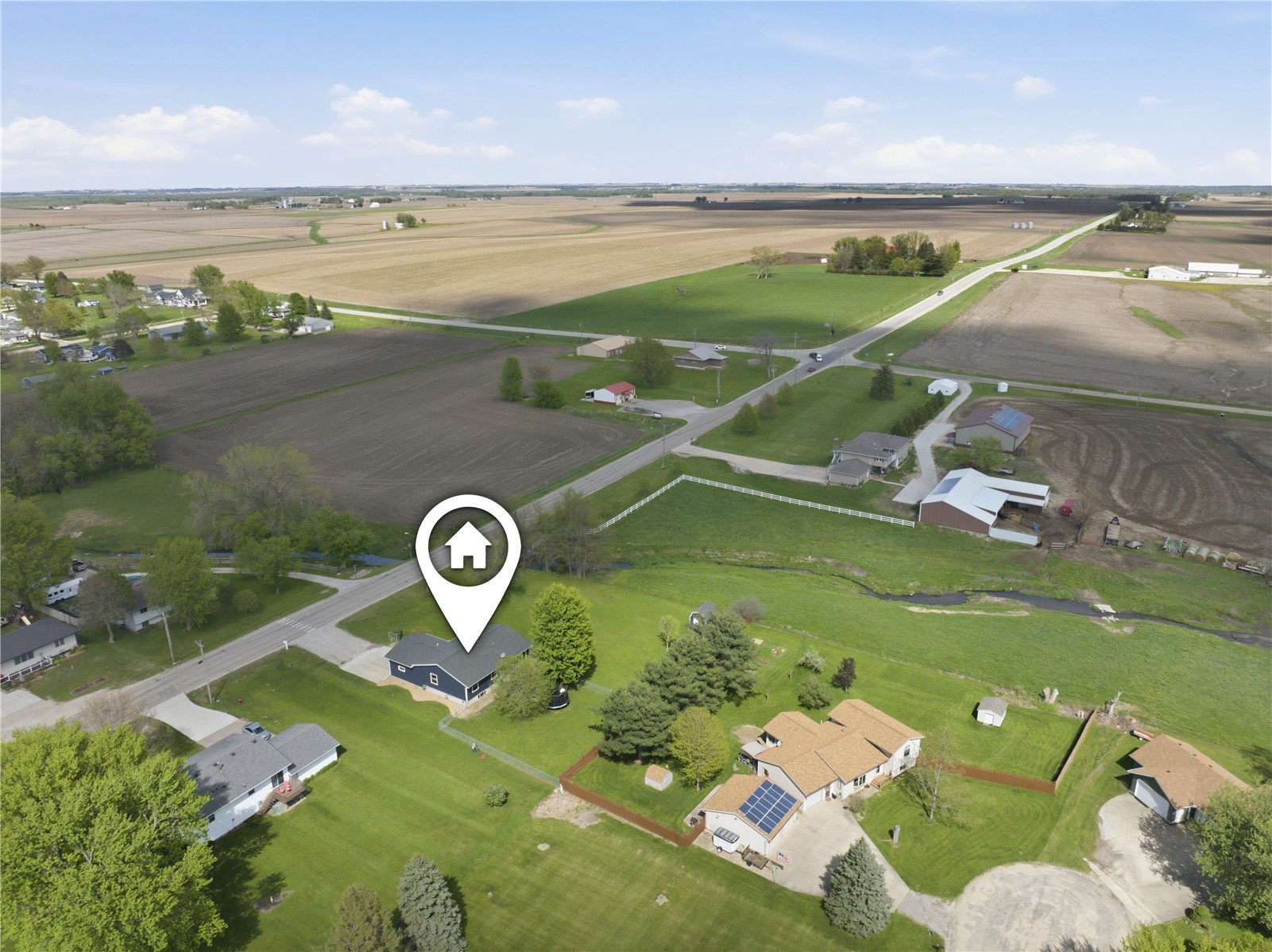 711 Grant Street Walker IA 52352