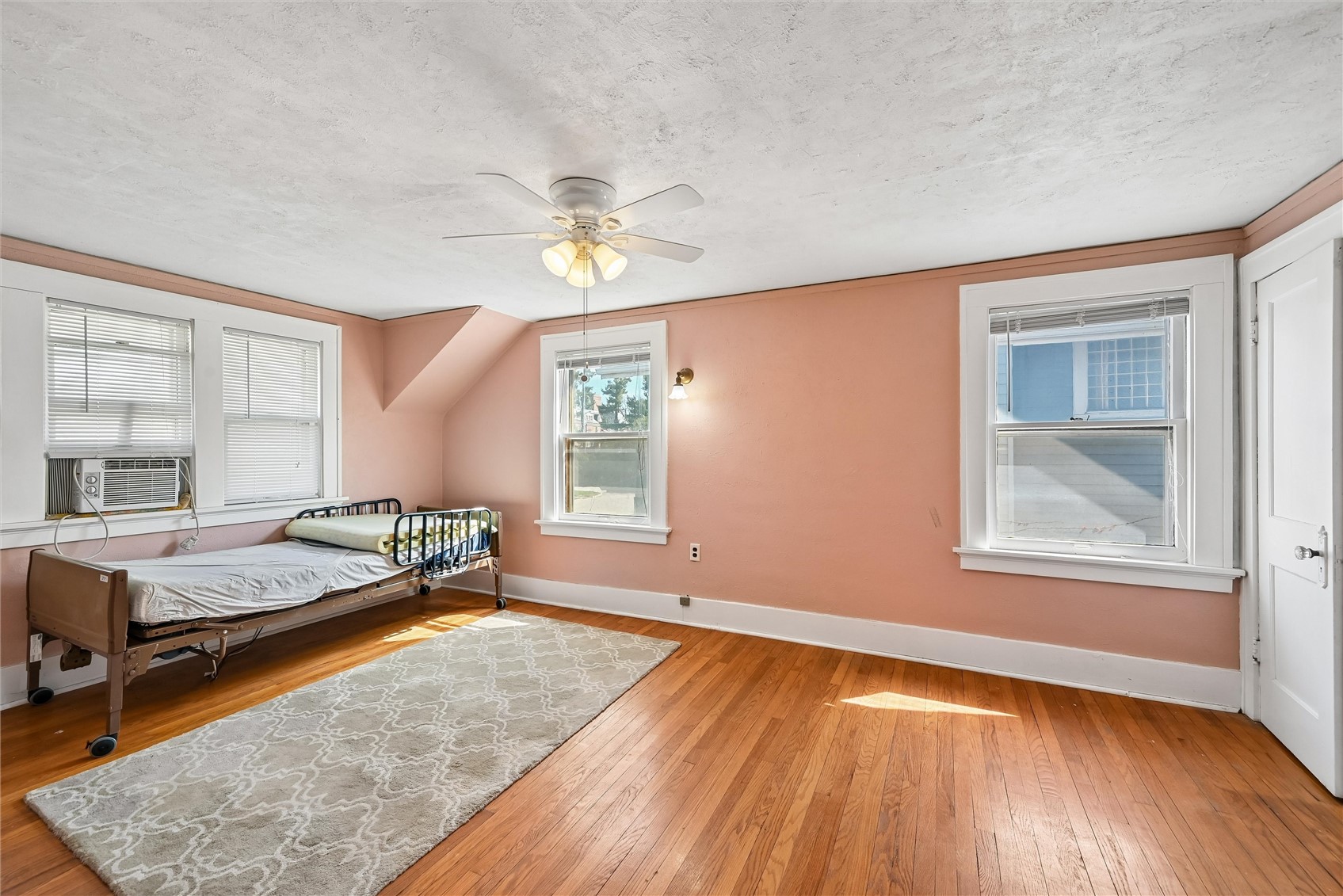 2039 Park Avenue SE Cedar Rapids IA 52403