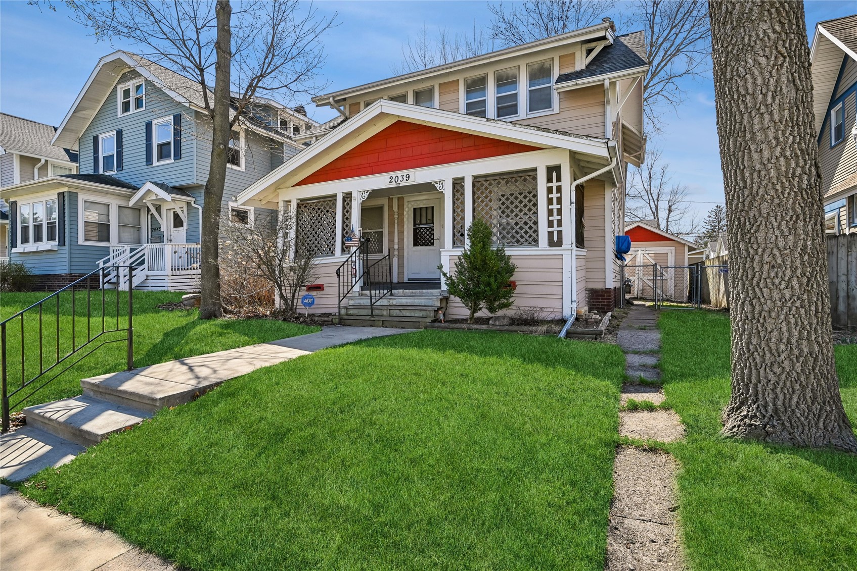2039 Park Avenue SE Cedar Rapids IA 52403