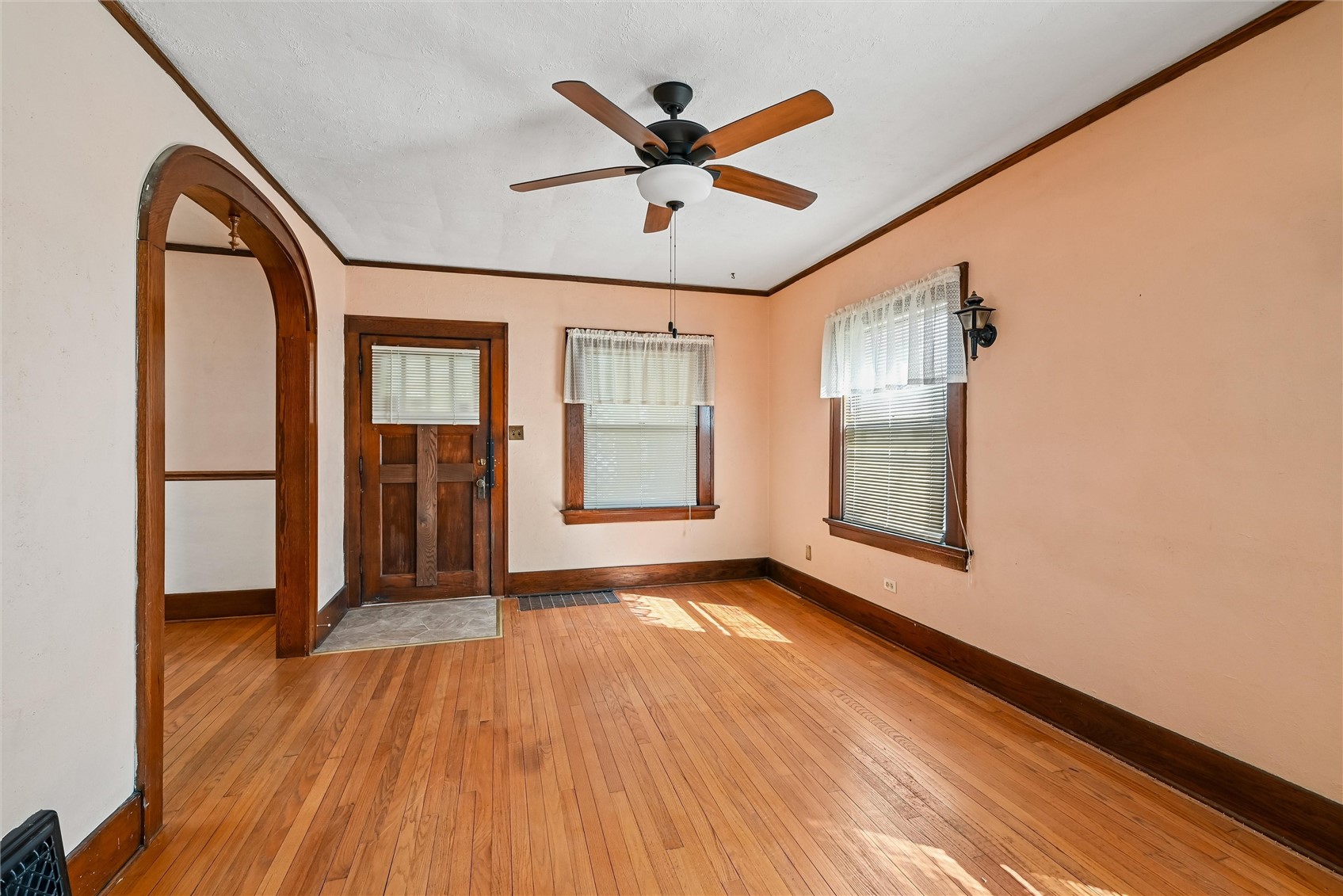 2039 Park Avenue SE Cedar Rapids IA 52403