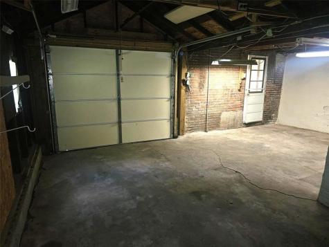 1105 5th Street E Vinton IA 52349