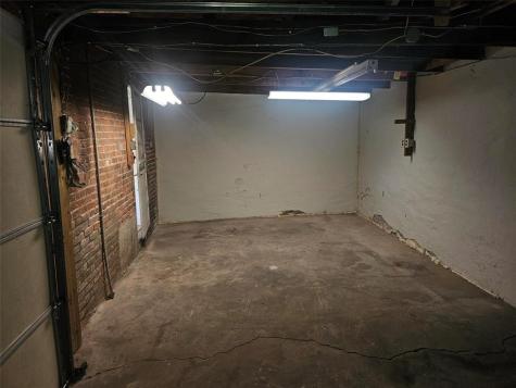 1105 5th Street E Vinton IA 52349