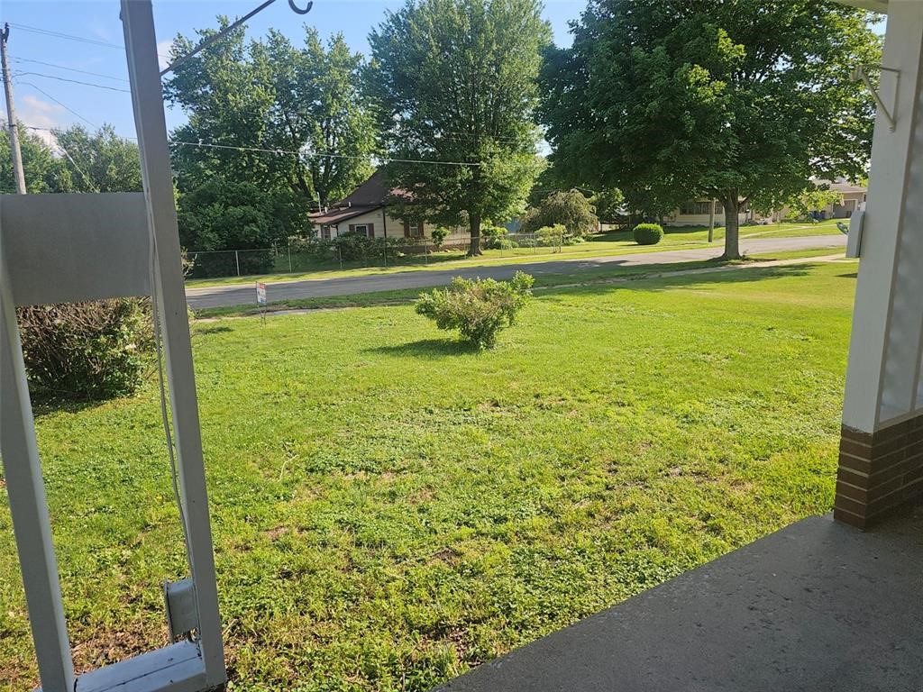 1105 5th Street E Vinton IA 52349