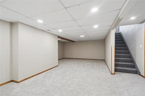 1745 Daleview Drive Marion IA 52302