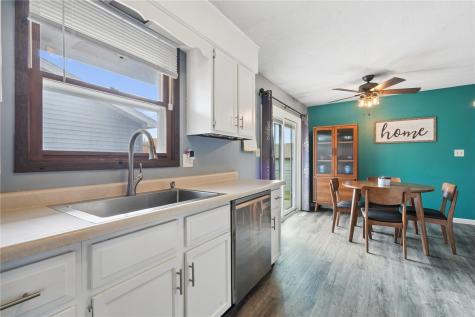 1745 Daleview Drive Marion IA 52302