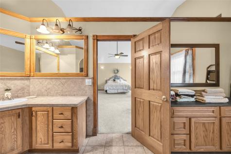 1234 10th Street Jesup IA 50648