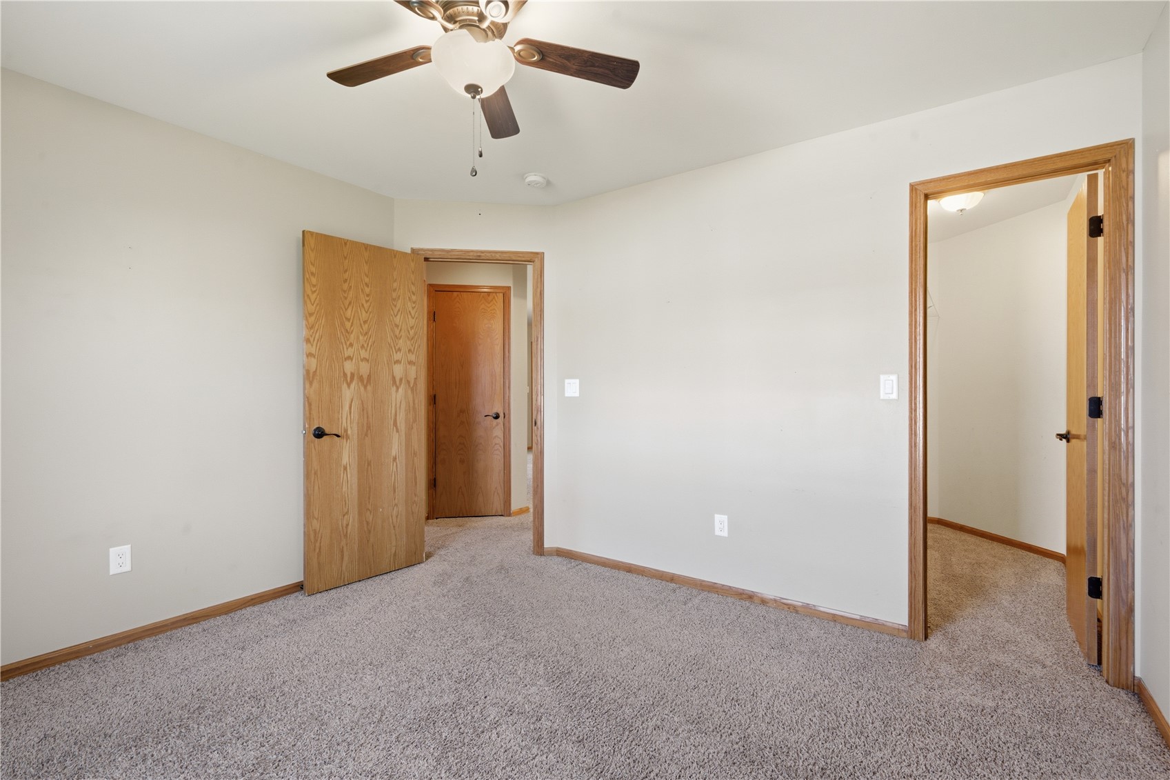 89 Cardinal Avenue NE Atkins IA 52206