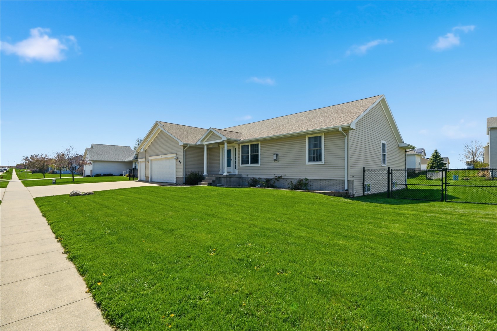 89 Cardinal Avenue NE Atkins IA 52206