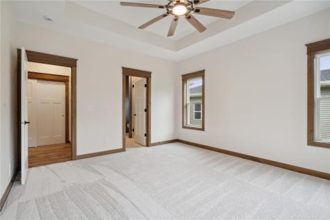 5512 Seminole Valley Trail NE Cedar Rapids IA 52411