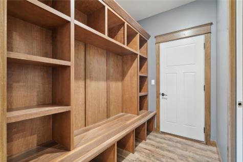 5512 Seminole Valley Trail NE Cedar Rapids IA 52411