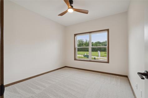 5512 Seminole Valley Trail NE Cedar Rapids IA 52411