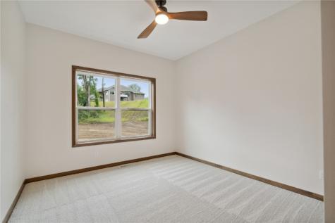5512 Seminole Valley Trail NE Cedar Rapids IA 52411