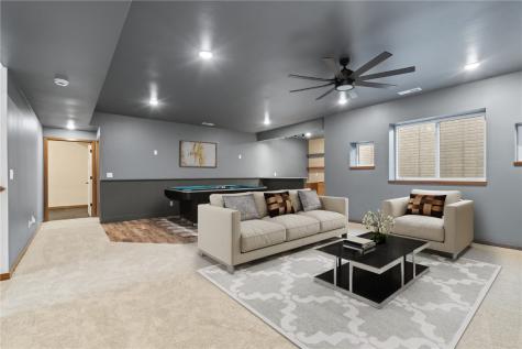 5512 Seminole Valley Trail NE Cedar Rapids IA 52411