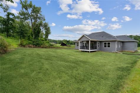 5512 Seminole Valley Trail NE Cedar Rapids IA 52411