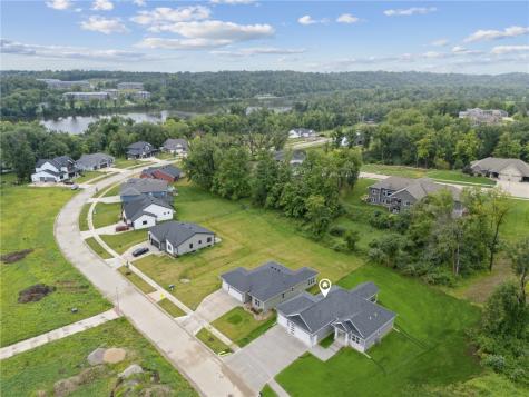 5512 Seminole Valley Trail NE Cedar Rapids IA 52411