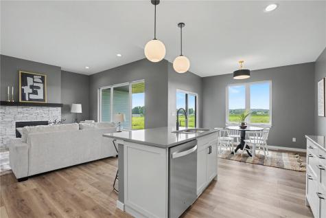 241 Howard Avenue NW Swisher IA 52338
