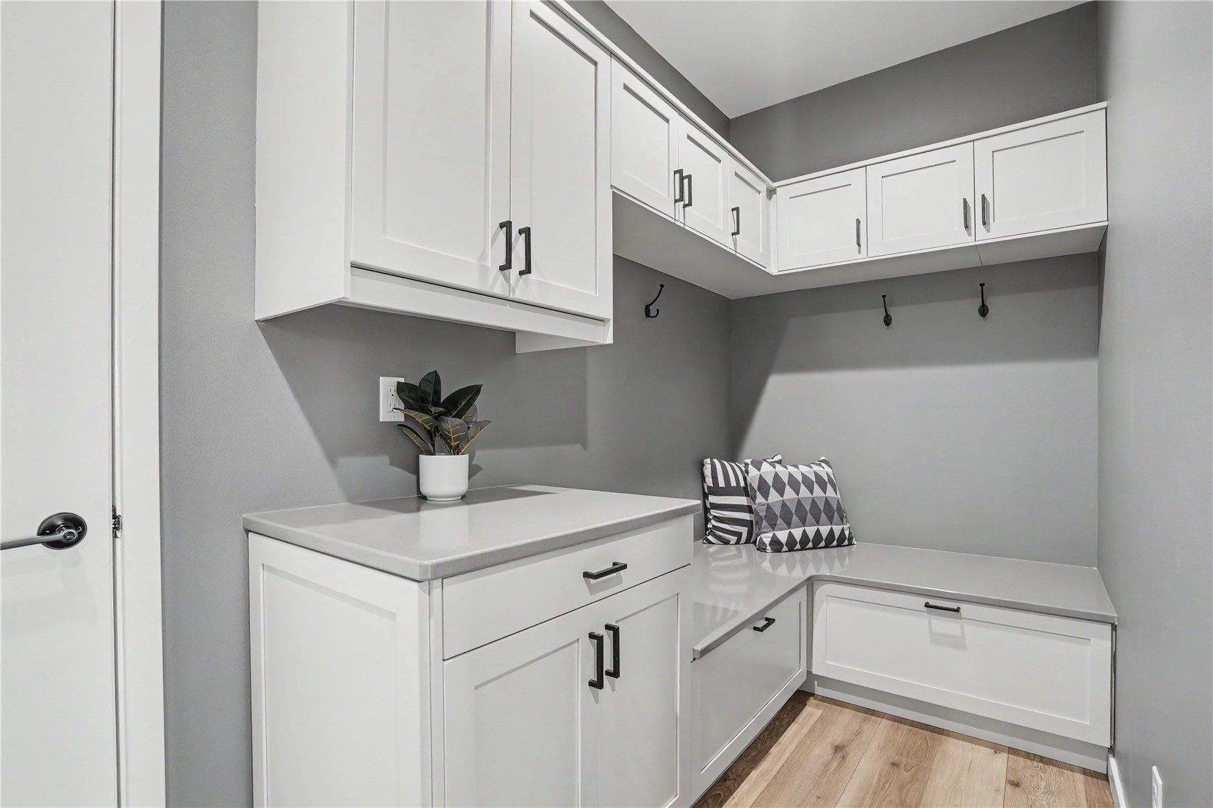 241 Howard Avenue NW Swisher IA 52338