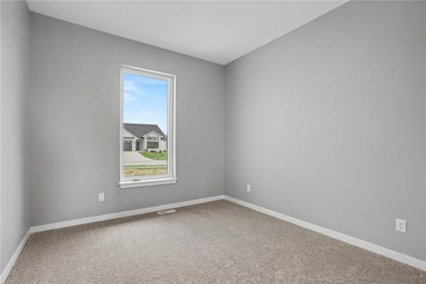 241 Howard Avenue NW Swisher IA 52338