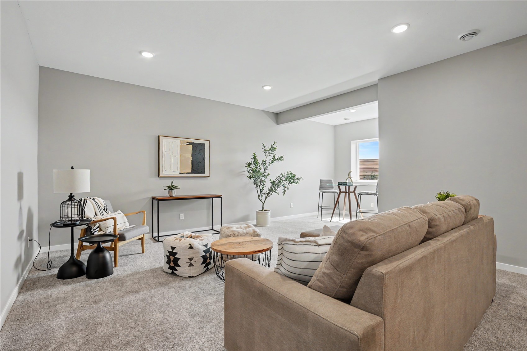 241 Howard Avenue NW Swisher IA 52338
