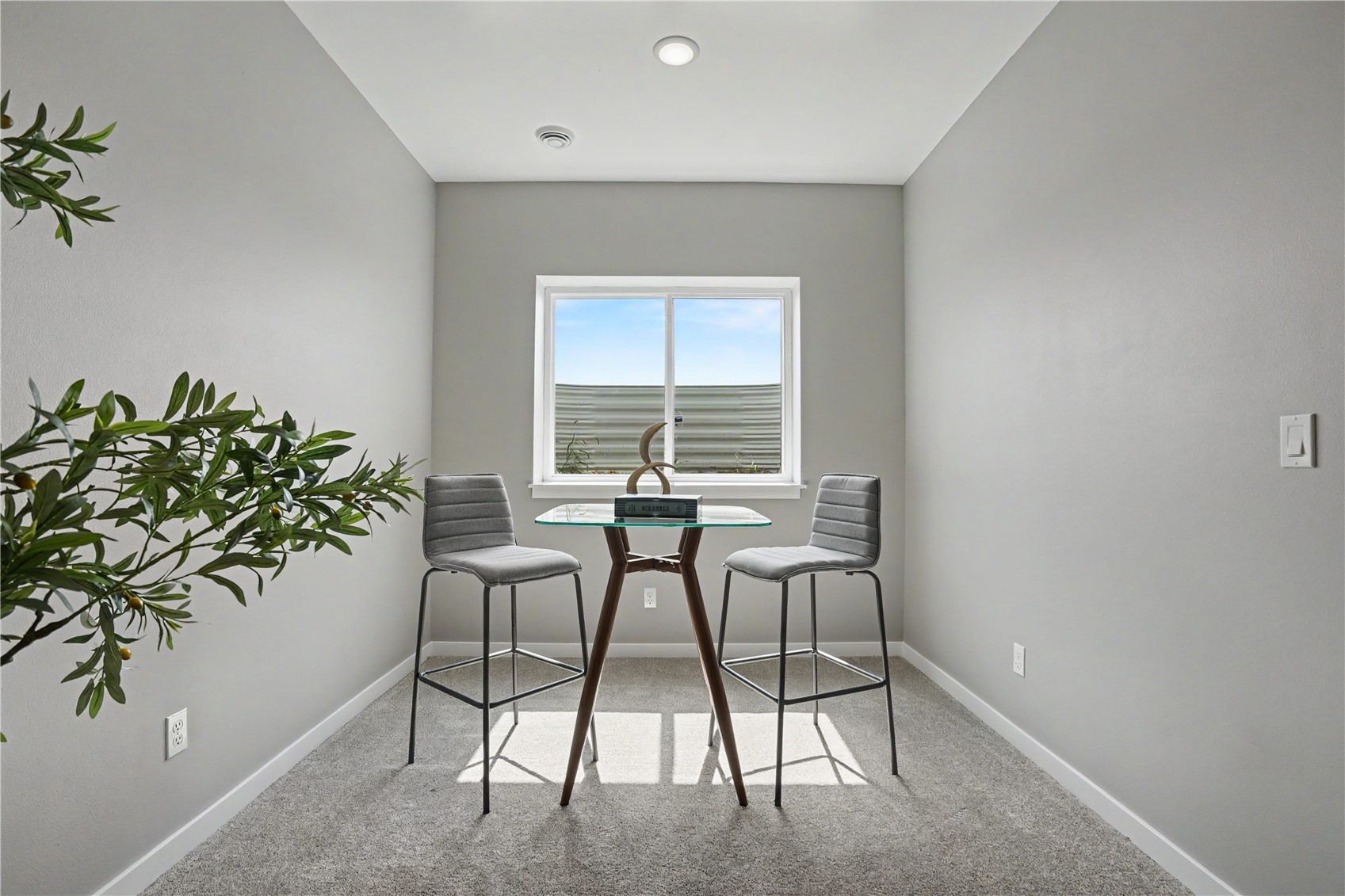 241 Howard Avenue NW Swisher IA 52338