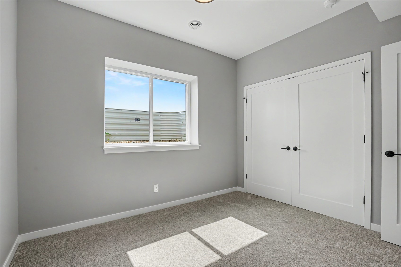 241 Howard Avenue NW Swisher IA 52338