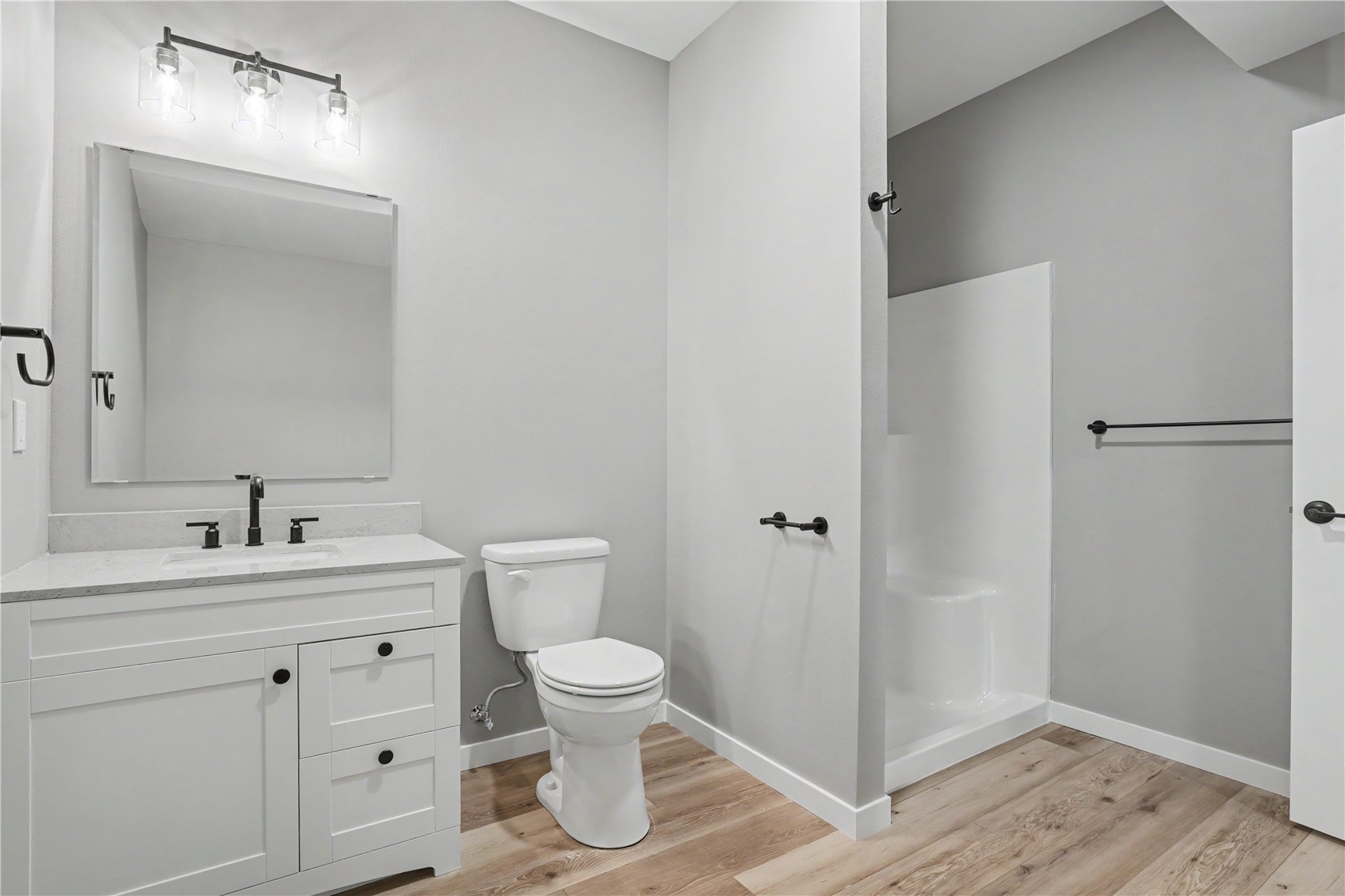 241 Howard Avenue NW Swisher IA 52338